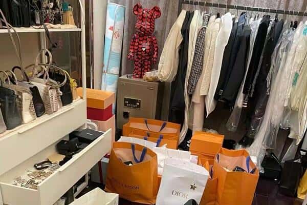 温州鹿城区回收一线品牌衣服